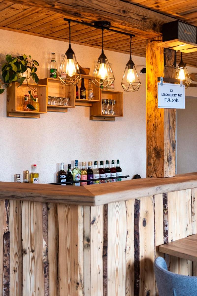 福隆河畔的拉·罗什 Le Charmagit酒店 外观 照片